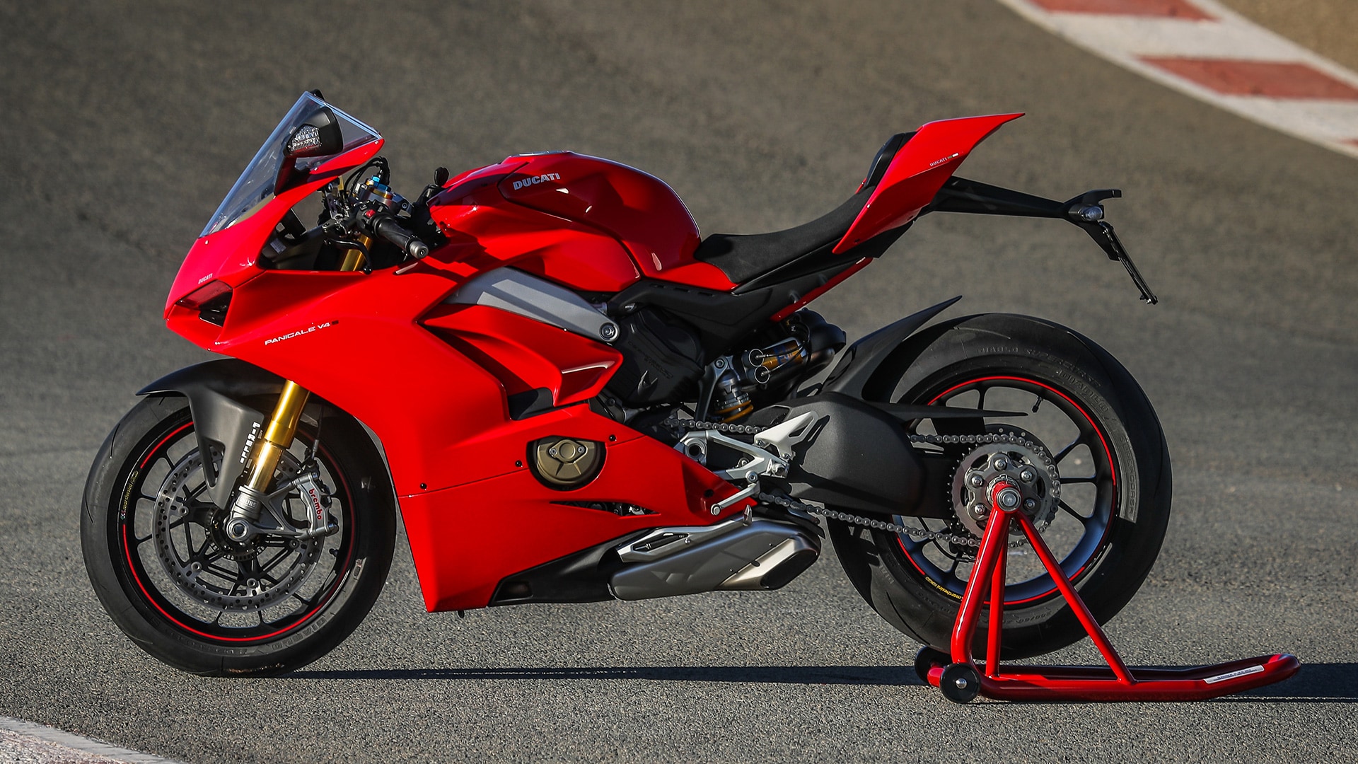 Ducati Panigale 2018 V4 S